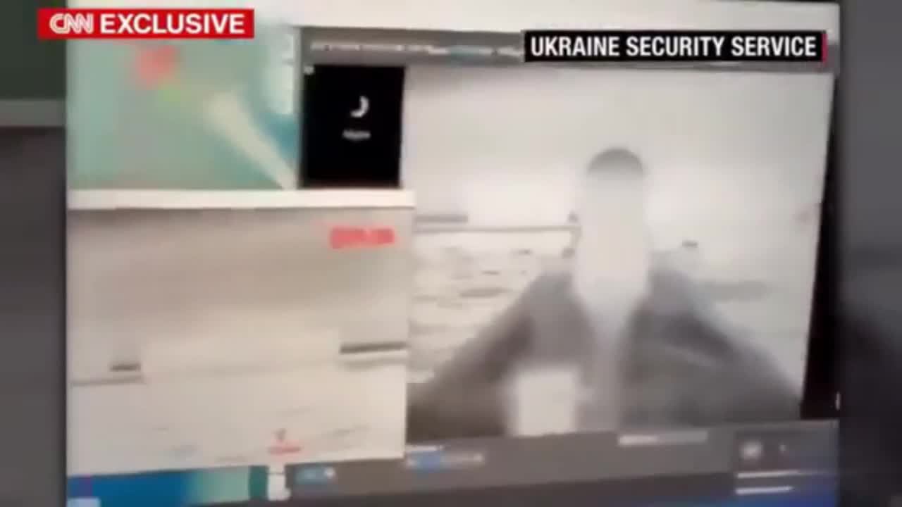Video-Hot - Video: Khoảnh khắc xuồng không người lái Ukraine lao vào trụ cầu Crimea